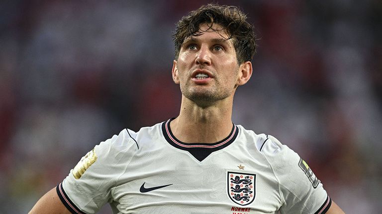 JOHN STONES - letzter Verein: Manchester City.
