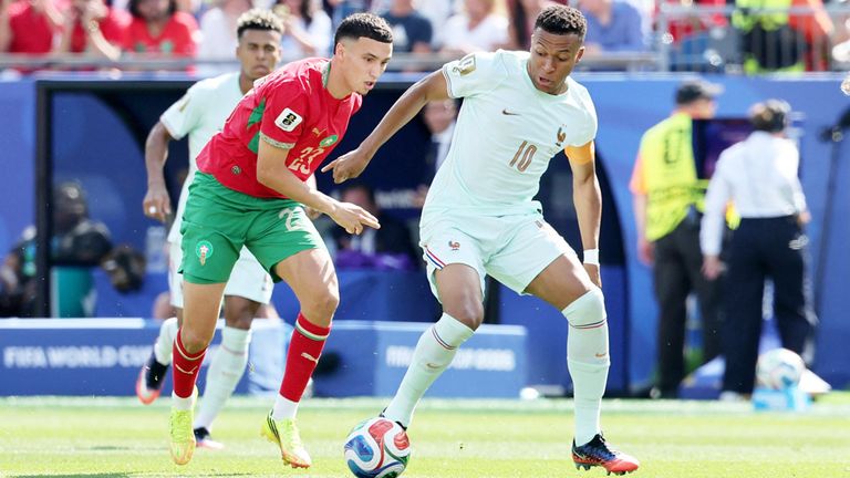 Frankreich gegen Marokko im Viertelfinale der WM.