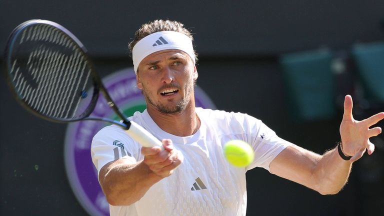 Alexander Zverev steht zum ersten Mal in seiner Karriere im Halbfinale von Wimbledon. 