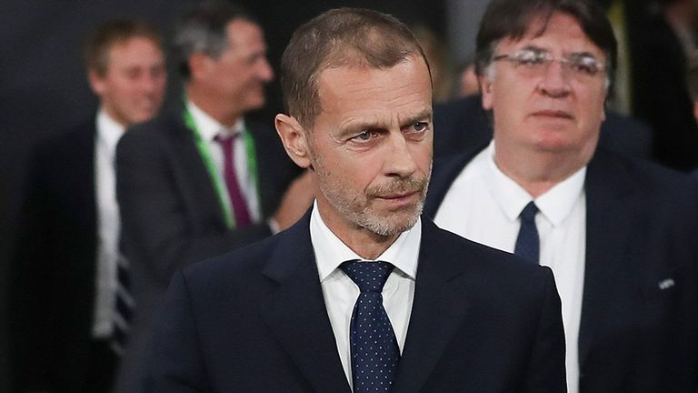 UEFA-Präsident Aleksander Ceferin hält den Druck auf die FIFA und Gianni Infantino aufrecht.