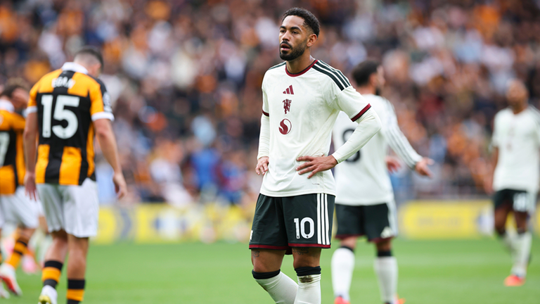 Mattheus Cunha und die Red Devils unterliegen Aufsteiger Hull mit 0:2 zum Saisonauftakt. Heute will Manchester United den ersten Dreier. 