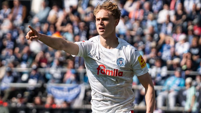 Kasper Davidsen geht in seine zweite Saison bei Holstein Kiel und ist einer der möglichen Zweitliga-Shootingstars.