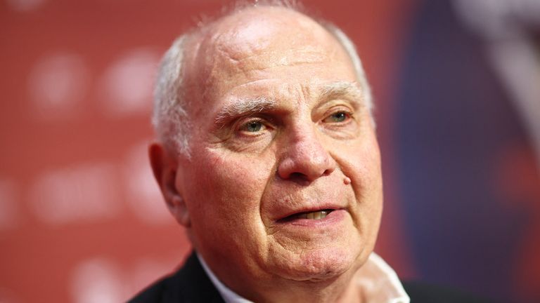 Bayern-Patron Uli Hoeneß will sich mit Jürgen Klopp treffen und austauschen.