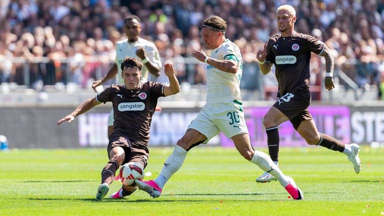 Der FC St. Pauli und Greuther Fürth kommen nicht über ein Unentschieden hinaus.