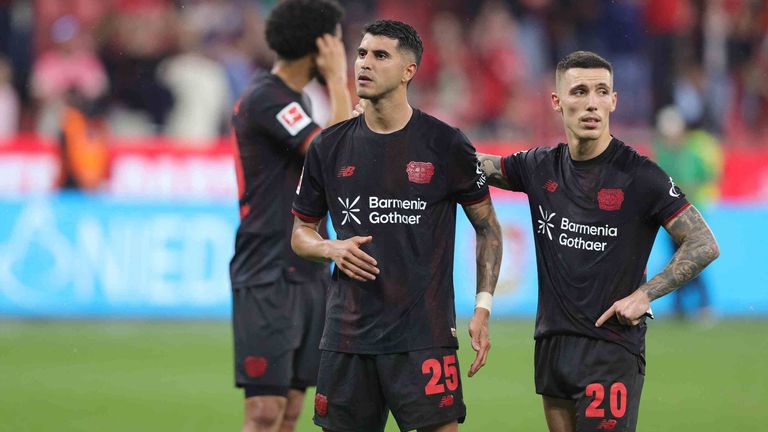 Exequiel Palacios (l.) steht vor einem Wechsel zu Ipswich Twon.