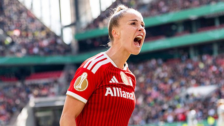 Bayern-Kapitänin Giulia Gwinn verteidigt ihren Titel als "Fußballerin des Jahres".