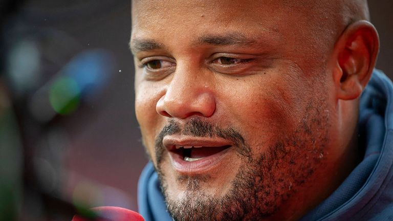 Vincent Kompany trifft mit dem FC Bayern München beim Franz-Beckenbauer-Supercup auf Borussia Dortmund.