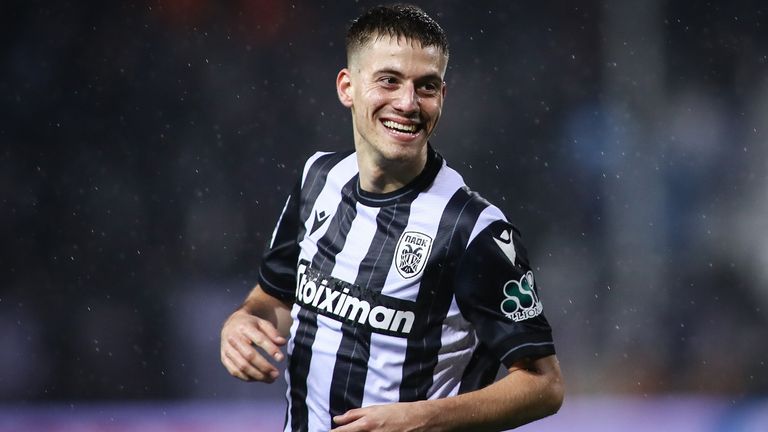 Der BVB hat sich die Dienste von Giannis Konstantelias gesichert.
