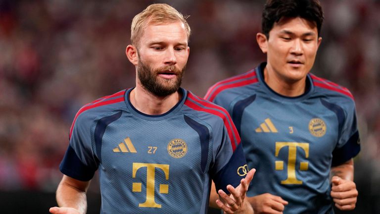 Konrad Laimer hat sich beim Testspiel gegen Leipzig früh verletzt, 