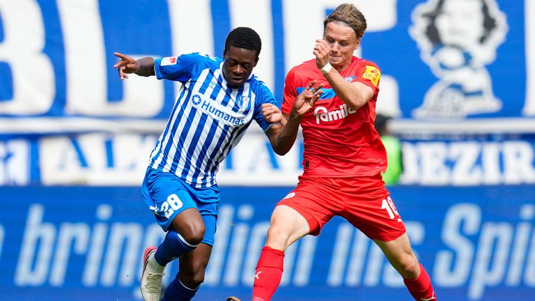 Der 1. FC Magdeburg und Holstein Kiel teilen die Punkte.