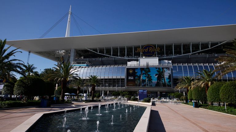 Miami Dolphins – Hard Rock Stadium, Kapazität: 64.767