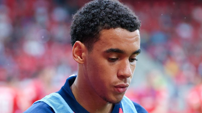 Jamal Musiala steht nach seinen Zusammenbrüchen nicht im Kader des FC Bayern München für den Franz-Beckenbauer-Supercup.