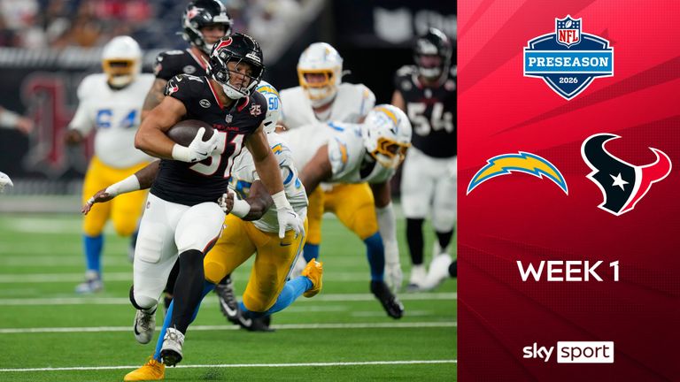 Preseason: Marlin Klein hat bei seinem Debüt für die Houston Texans gleich ein Ausrufezeichen gesetzt. Der Rookie-Tight-End fing gegen die Los Angeles Chargers (7:27) im ersten Viertel einen 31-Yard-Pass von Quarterback Davis Mills.