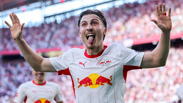 Rocco Reitz bejubelt sein Tor für RB Leipzig.