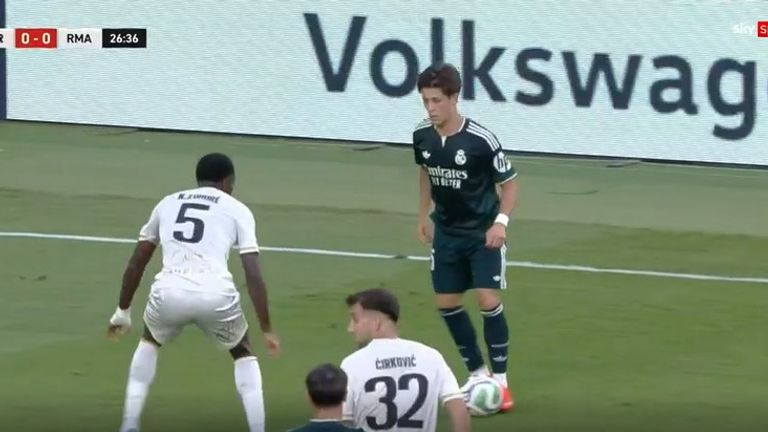 Testspiel LIVE! Real Madrid trifft auf Ferencvaros Budapest  - im kostenlosen Livestream.