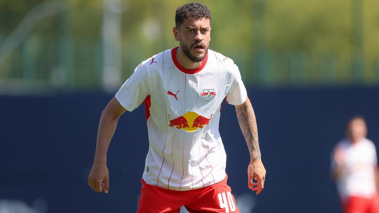 Romulo (RB Leipzig) - Sehnenreizung im Knie