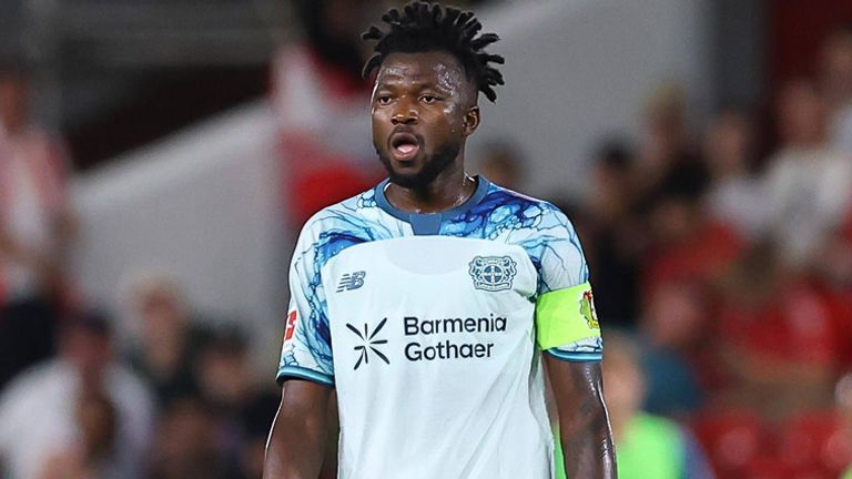 Bayer Leverkusen: Edmond Tapsoba (neu) - Vorgänger: Robert Andrich