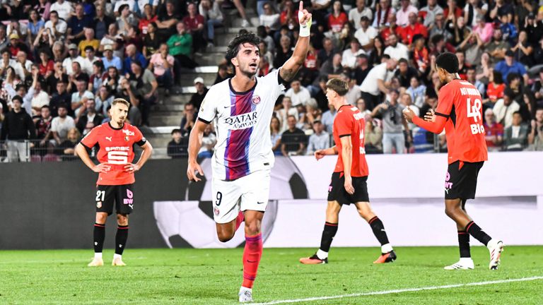 Ferran Torres lieferte zu seinem PSG-Debüt direkt ein Doppelpack.