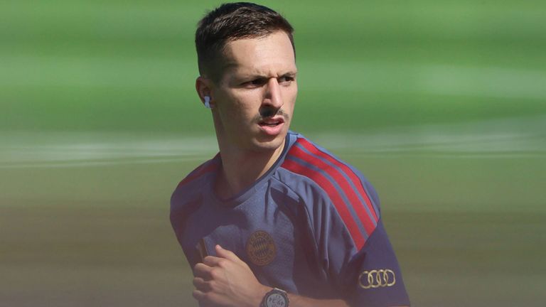 Bryan Zaragoza wird den FC Bayern verlassen.