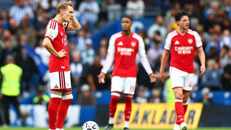 In Brighton kassiert Arsenal eine deutliche erste Saisonniederlage. 