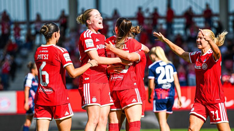 Die Bayern-Frauen dürfen gegen Köln gleich fünf Mal jubeln. 