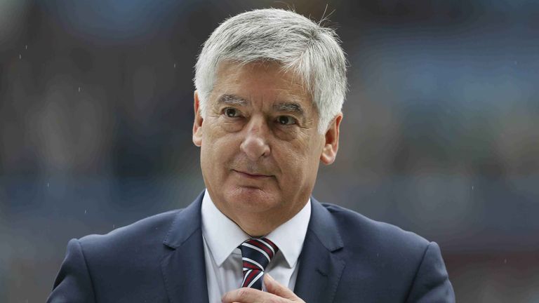 David Bernstein fordert nach dem Schuldspruch gegen Manchester City drastische Konsequenzen bis hin zum Zwangsabstieg.