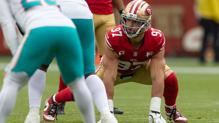NFL-Superstar Nick Bosa fällt bei den San Francisco 49ers vorerst aus.