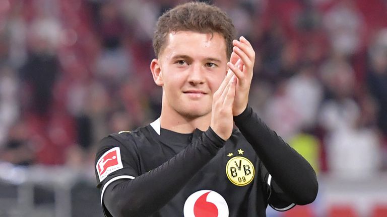 BVB-Star Konstantinos Karetsas steht in Griechenlands Kader für die beiden Länderspiele gegen Deutschland.