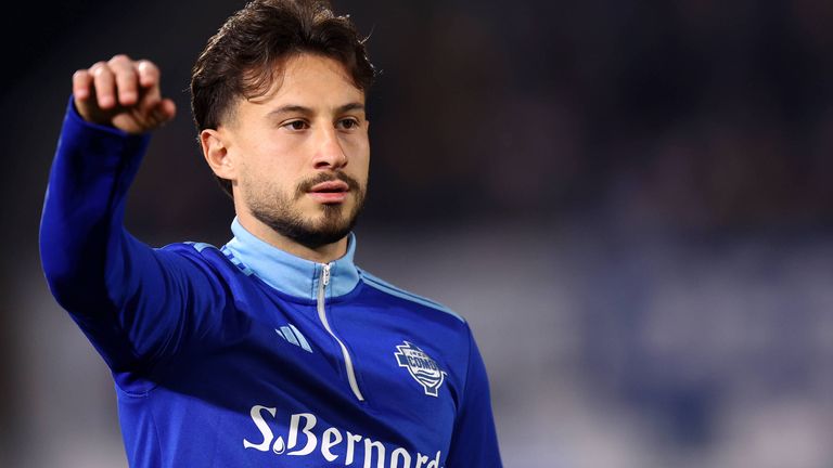 NICOLAS KÜHN wechselt von Como auf Leihbasis zu Borussia Mönchengladbach.