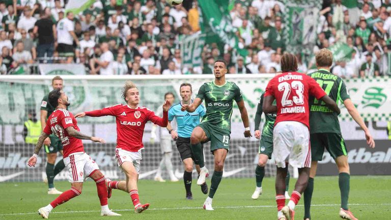 Umkämpftes Spiel in Wolfsburg
