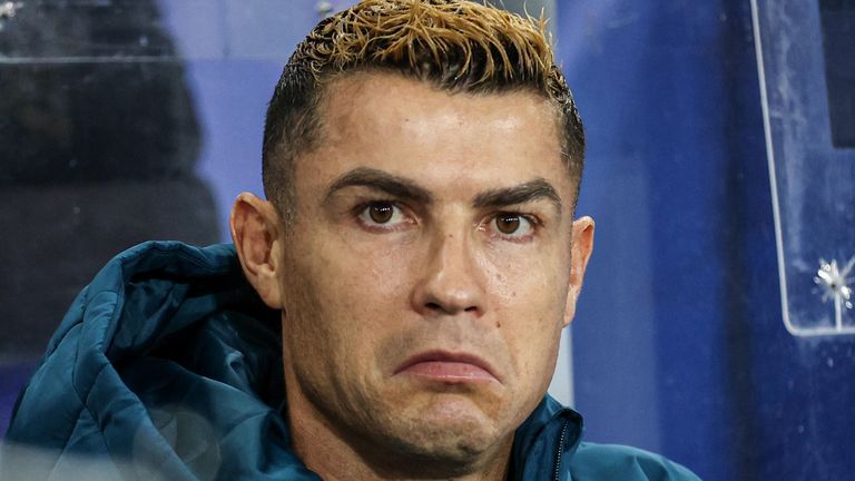 Cristiano Ronaldo bleibt auch gegen Dänemark nur die Rolle des Bankdrückers. 