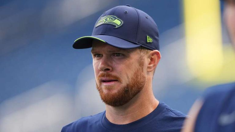 Sam Darnold könnte bereits im Spiel gegen die Washington Commanders sein Comeback feiern.