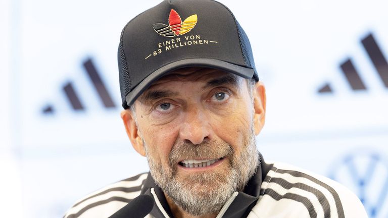 Bundestrainer Jürgen Klopp hat seinen ersten DFB-Kader nominiert.