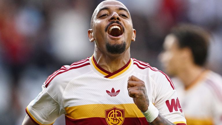 Donyell Malen trifft für die AS Rom aktuell fast nach Belieben und stellt historische Bestmarken ein.