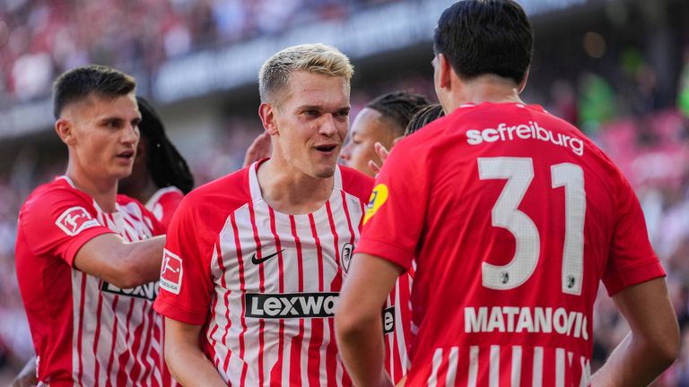 Der SC Freiburg gewinnt auch gegen Borussia Mönchengladbach.