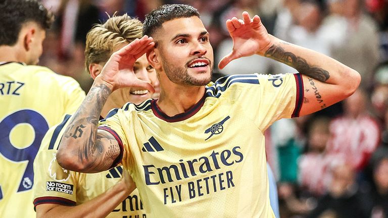 Bruno Guimaraes bejubelt sein Traumtor für den FC Arsenal.