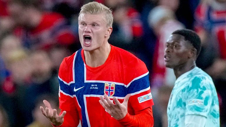 Erling Braut Haaland trifft gegen Portugal - doch sein Treffer reicht nicht zum Punkt für Norwegen.