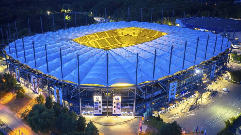 Das Hamburger Volksparkstadion soll künftig mehr als 60.000 Plätze fassen. 