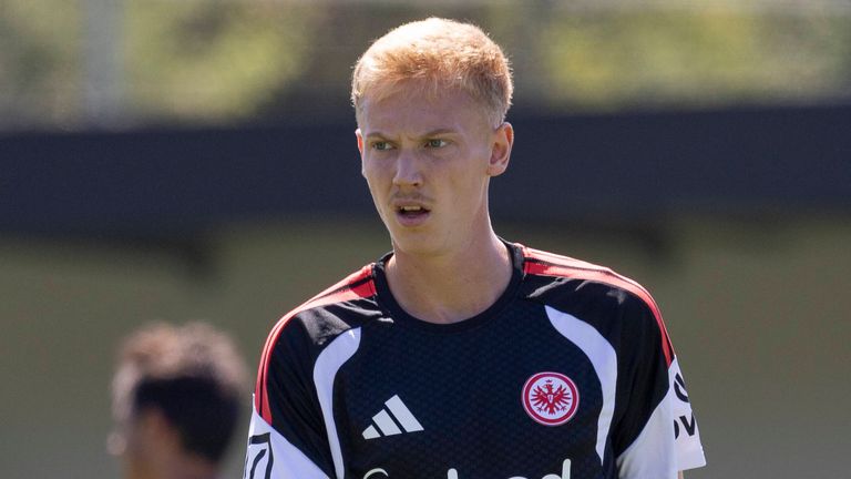 HUGO LARSSON 