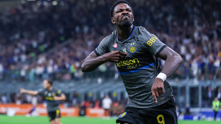 Inter feiert einen Spektakel-Sieg gegen Udinese.