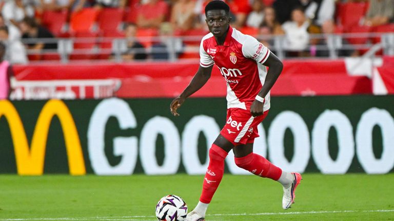 Im Mittelpunkt des Dramas: Lamine Camara, Chelsea-Wunschersatz für Enzo Fernandez.
