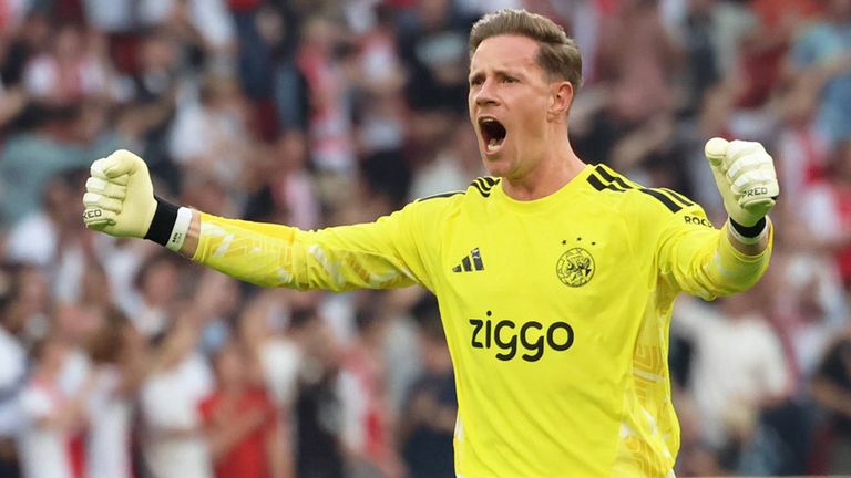 Marc-Andre ter Stegen spielt in dieser Saison auf Leihbasis bei Ajax Amsterdam.