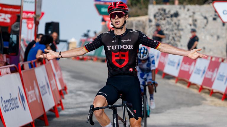 Marco Brenner hat sensationell die 14. Etappe der Vuelta de Espana gewonnen.