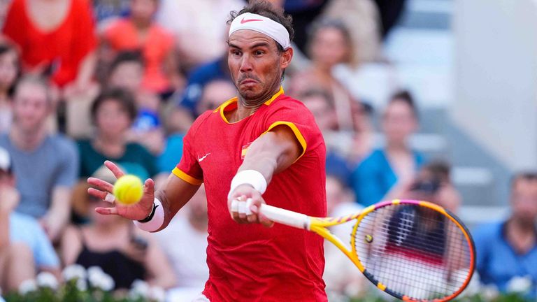 Rafael Nadal kehrt zurück: Tennis-Ikone spielt erstmals seit Karriereende wieder vor Fans.