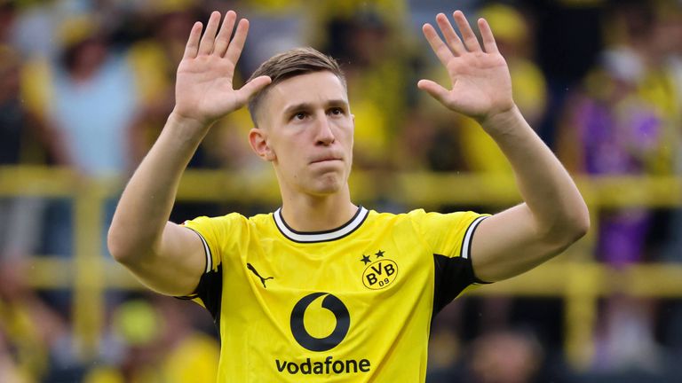 Nico Schlotterbeck ist beim BVB wieder ins Teamtraining eingestiegen.