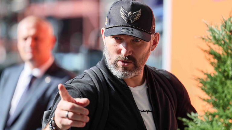 Alexander Ovechkin hat mit seinem Auftritt in einem Wahlkampfvideo der Putin-Partei Einiges Russland für Kritik gesorgt.