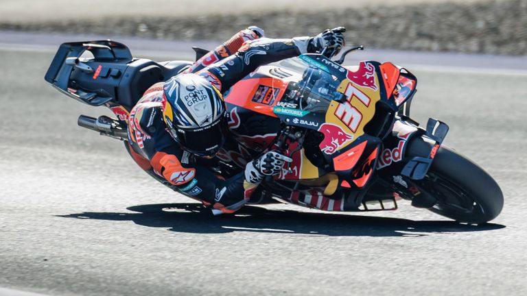 Pedro Acosta feiert seinen Debüterfolg in der MotoGP in Spielberg.