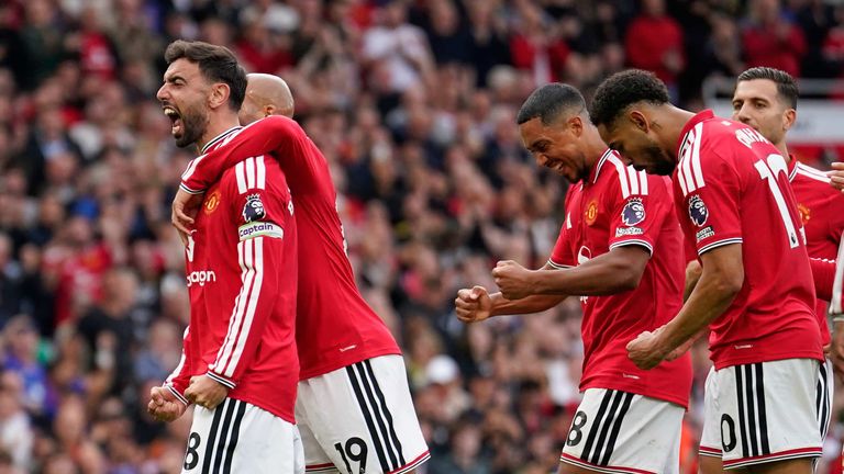 Manchester United setzt sich gegen Ipswich Town souverän mit 5:2 durch. Heute treffen die Red Devils auf Everton. - live auf Sky Sport