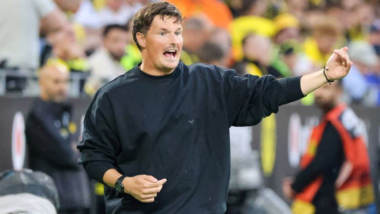 Der Vertrag von HSV-Coach Merlin Polzin läuft am Ende der Saison aus. 