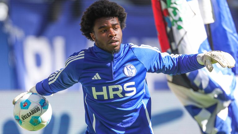 Torwart Faaris Yusufu spielte für Schalke II in der Regionalliga West zum wiederholten Male aufgrund von Personalsorgen als Stürmer.